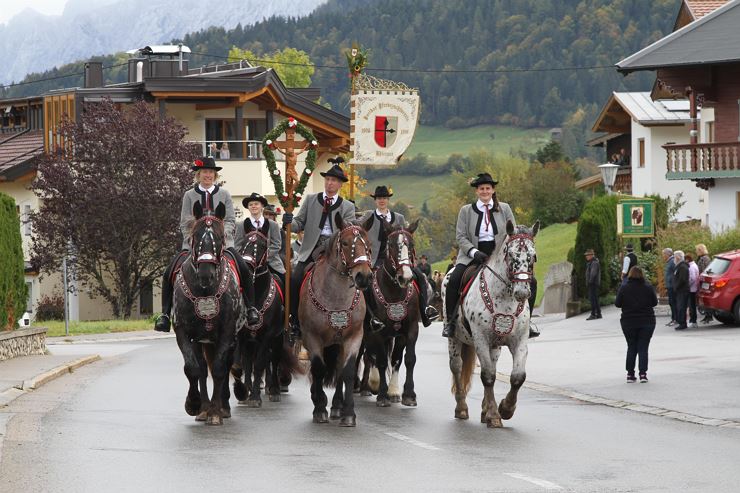 Leonhardiritt im Thierseetal